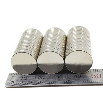 Imant de disc permanent